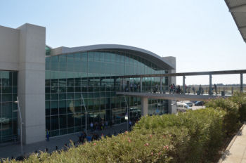 Flughafen Larnaca Zypern